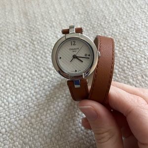 NWOT Tissot Trend Pinky Silver Dial Wrap  T0842 Watch